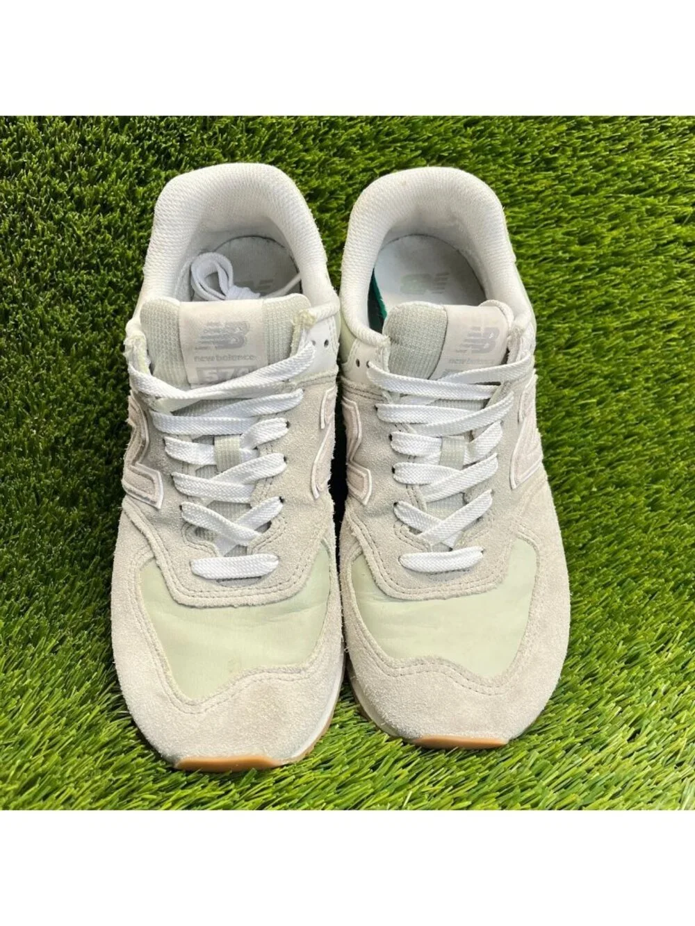 New Balance 574 Sage Green Gray Womens Size 10 Athletic Running Shoes Sneakers